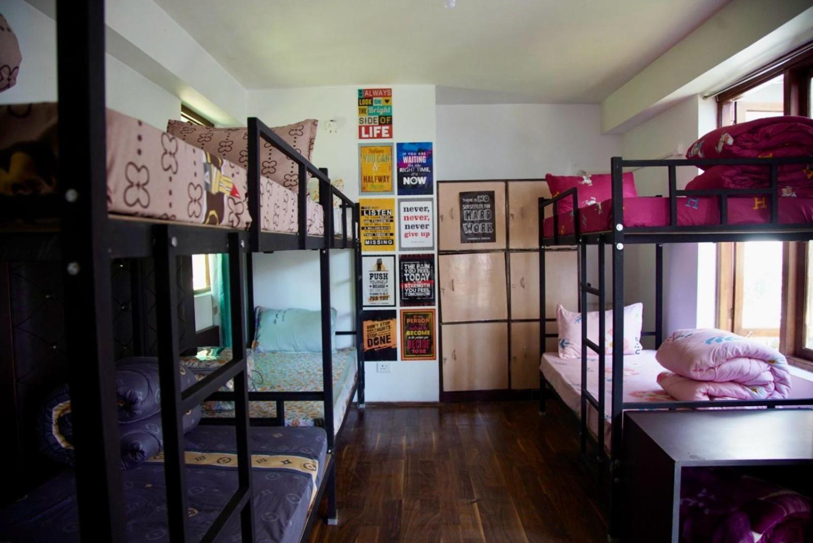 Backpackers Den Hostel Gangtok Exterior photo
