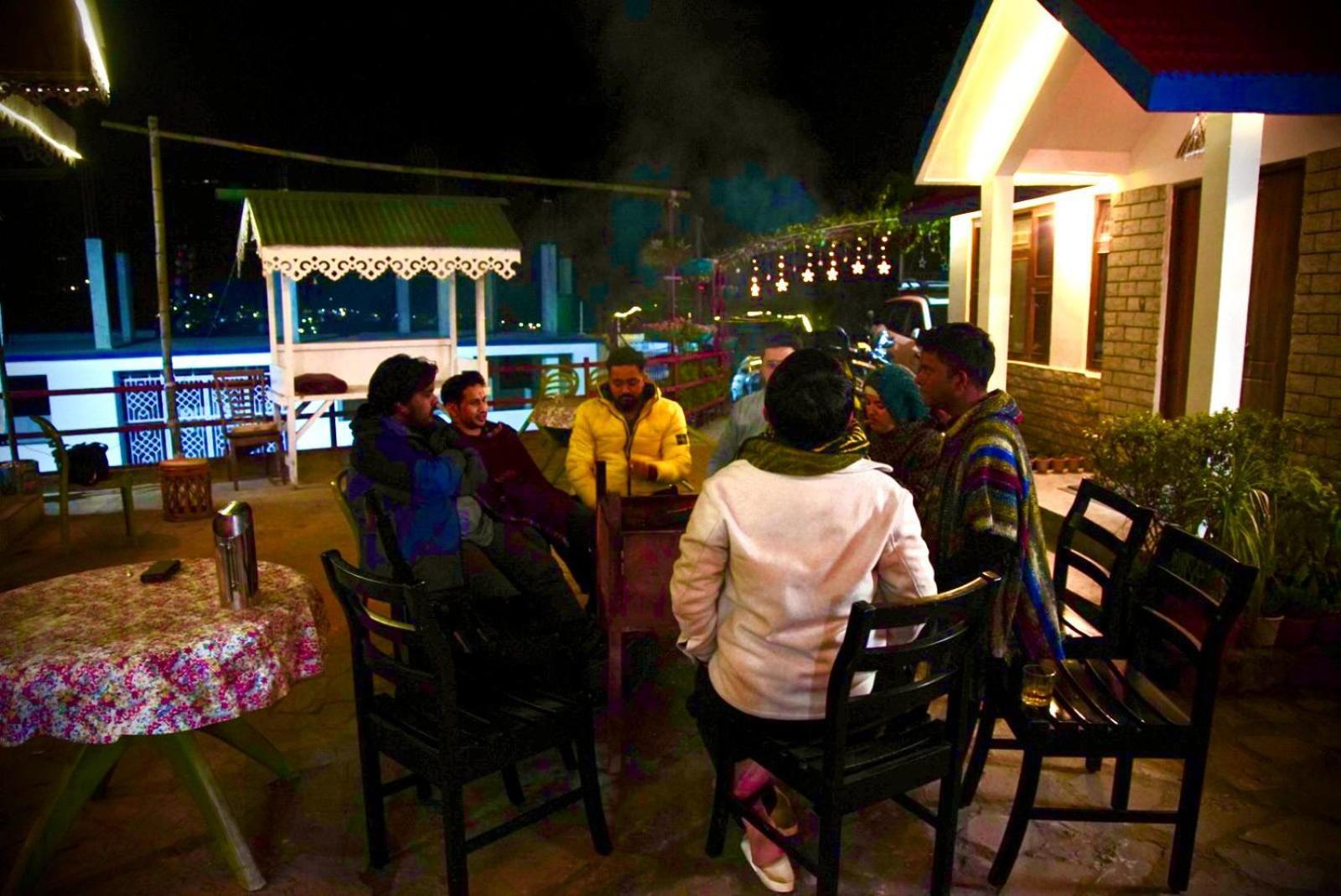 Backpackers Den Hostel Gangtok Exterior photo