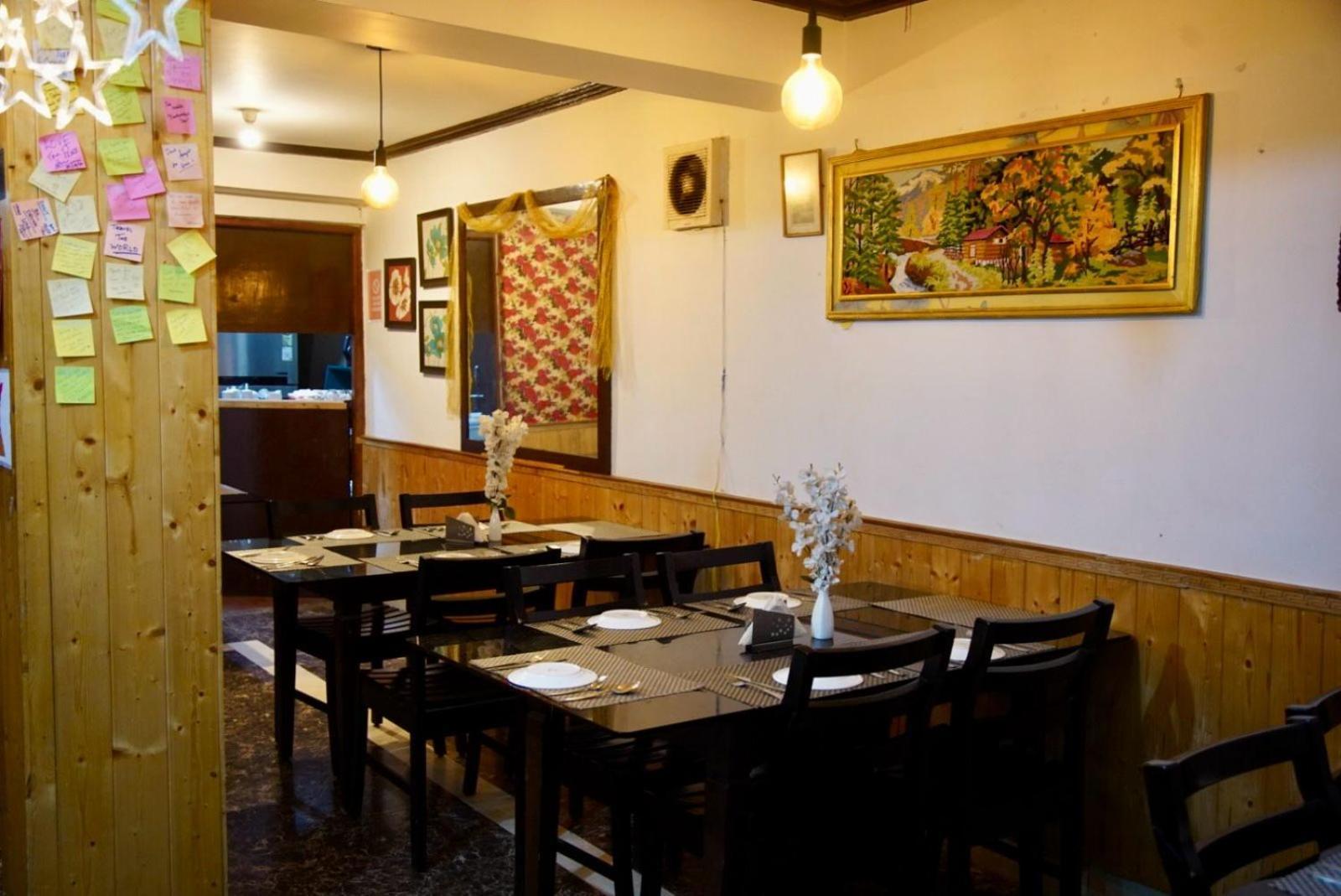 Backpackers Den Hostel Gangtok Exterior photo