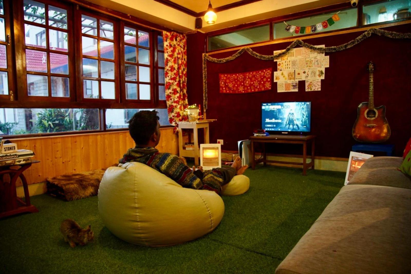 Backpackers Den Hostel Gangtok Exterior photo